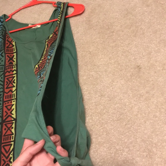 Tribal Festival top - Picture 2 of 2
